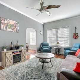 St Augustine Condo, Sleeps 6, Steps to Old Town，位于圣奥古斯丁的酒店