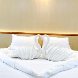Aten hotel,位于Sathani Khao Pip的酒店