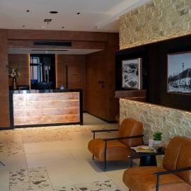 Hotel Central,位于Inđija的酒店