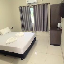 Red Palm Hotel