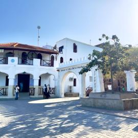 SWAHILI OCEANVIEW LAMU 2BR with Pool & mini-museum in a UNESCO Heritage Site By ORAK，位于拉穆的酒店