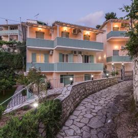 Olive Tree Lefkada，位于雷夫卡达镇的酒店