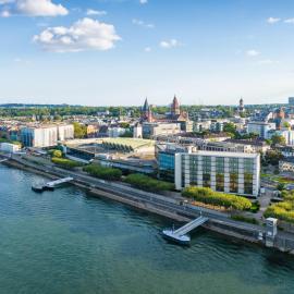 Hilton Mainz，位于美因茨的酒店
