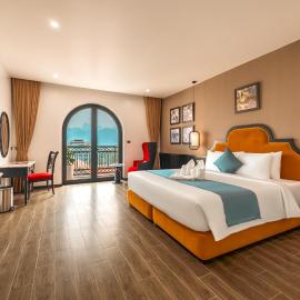 Dream Future VangVieng Hotel,位于万荣的酒店