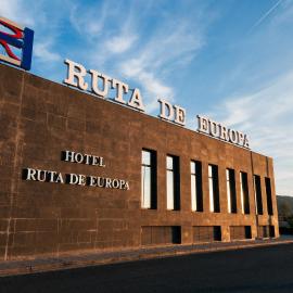 Hotel Ruta de Europa，位于维多利亚-加斯特伊兹的酒店