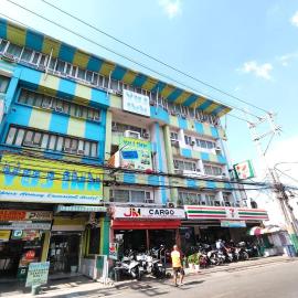 Yuj Inn Pasay，位于马尼拉的酒店
