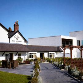 The Kinmel & Kinspa，位于阿贝尔格莱的酒店