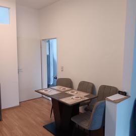 Gemütliche Ferienwohnung，位于博特罗普的酒店