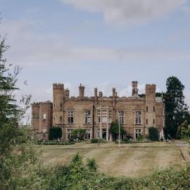 Cave Castle Hotel，位于南凯夫的酒店