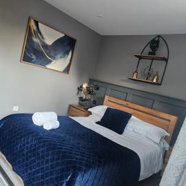 The Old Talbot Rooms Milton Keynes Towcester，位于Potterspury的酒店
