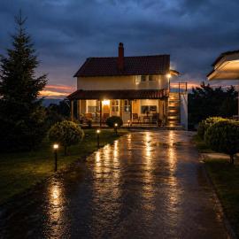 Guesthouse Anestis，位于安吉斯特隆的酒店