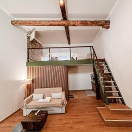 Studio Centro - Luxury Apartment at Pylos Center