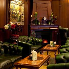 Grand Hotel Residence Pieštany Adult only Boutique hotel Next to Wake Soul Beach,位于皮耶什佳尼的酒店