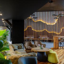Giraffe Beach Hotel，位于达累斯萨拉姆的酒店