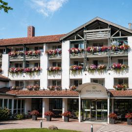 DAS LUDWIG Sports Resort，位于巴特格里斯巴赫的酒店