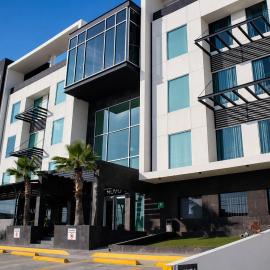 Hotel Nuvo，位于萨尔蒂约的酒店