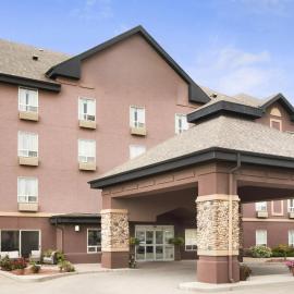 Prairie Crest Calgary Airport by IHG