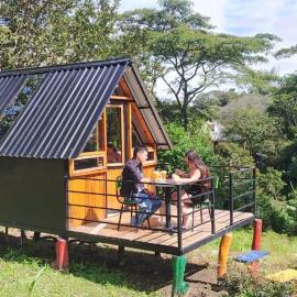 Cabañas tipo glamping，位于莫尼基拉的酒店
