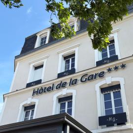 Hôtel de la Gare - Restaurant Bistro Quai,位于永河畔拉罗什的酒店
