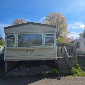 Twin Ayre Cabin Retreat Welshpool，位于威尔斯浦的酒店