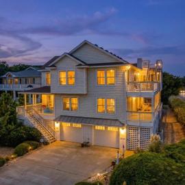 6BR Soundfront Private Pool, Hot Tub, Rooftop Deck，位于达克的酒店