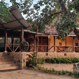 Surwahi Social Ecoestate Kanha，位于坎哈的酒店