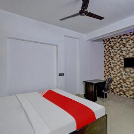 Hotel O ALISHA LODGE，位于Āsansol的酒店
