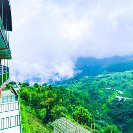 pristine mountain lodge