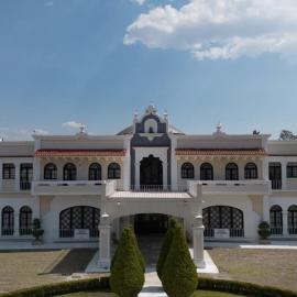 Hotel Royal Spa，位于Zimapán的酒店