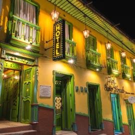 HotelSueño Dorado Aguadas，位于Aguadas的酒店