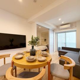 b hotel EIGHT VILLA TOKAICHI - New Spacious Apartments，位于广岛的酒店