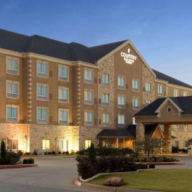 Country Inn & Suites by Radisson, Oklahoma City - Quail Springs, OK,位于The Village的酒店