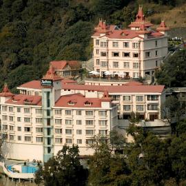 Radisson Hotel Shimla，位于西姆拉的酒店