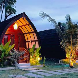 Heyho Bungalow，位于Maluk的酒店