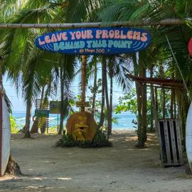 Playa 506 Beachfront Hostel，位于别霍港的酒店