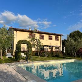 Agriturismo IL VIAIO，位于菲耶索莱的酒店