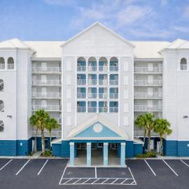 Palm & Tide Beachfront Hotel,位于巴拿马城海滩的酒店