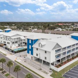 The J Hotel Dunedin Clearwater, an Ascend Collection Hotel