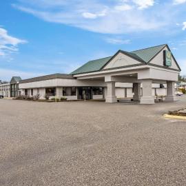 Quality Inn & Suites，位于格雷灵的酒店