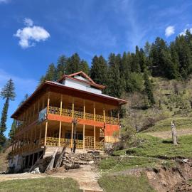 Peak Paradise Resort，位于Taobat的酒店