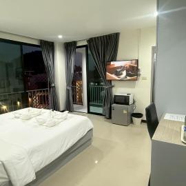 Yanud Residence