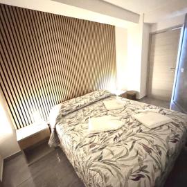 Ali apartments，位于皮佐的酒店