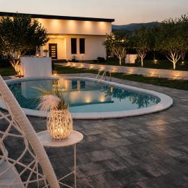 Relax Villa with Pool，位于比哈奇的酒店