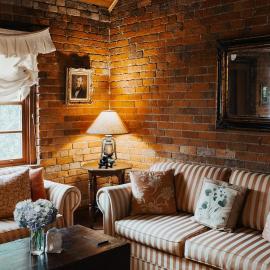 Blue Mountains Owl Pen Cottage Farm Stay Retreat，位于Rydal的酒店