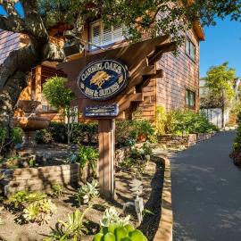 Clarion Collection Carmel Oaks Inn，位于卡梅尔的酒店