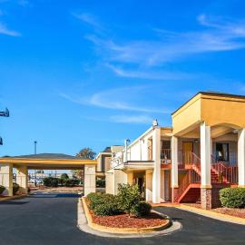 Econo Lodge - Conyers，位于科尼尔斯的酒店