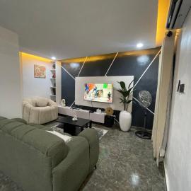 Kennys place，位于Isaga-Abosule的酒店