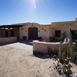 Casa Chaparral - Beautiful vacation home for rent in San Felipe，位于圣费利佩的酒店