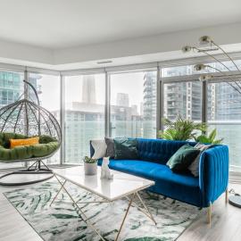 Stylish 2BRs, 2 Bath Entire Condo, Free Parking!