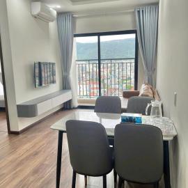 Serviced apartment-Luxcity Cẩm Phả 4mins to beach，位于Cẩm Phả的酒店